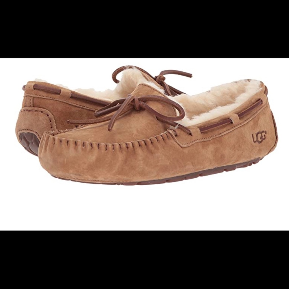 Ugg Dakota slipper moccasin camel